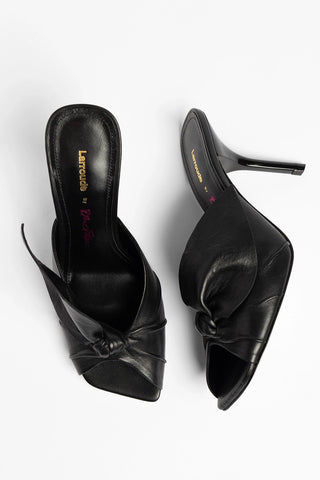 Larroudé by Bruno Frisoni: Mule Gigi Couro Preto Mule Larroudé x Bruno Frisoni