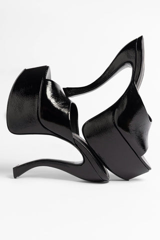 Larroudé by Nicolò B.: Mule Plataforma Isabella Couro Verniz Preto Larroudé x Nicolò Beretta