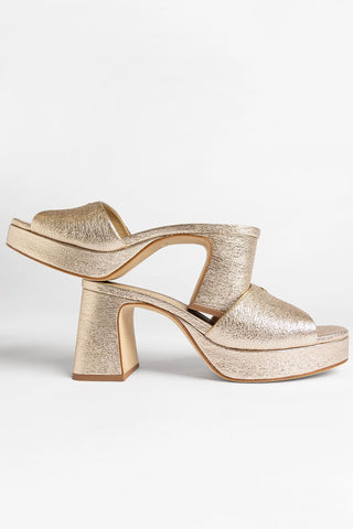 Mule Plataforma Dolly Low Couro Dourado Sandal Larroudé