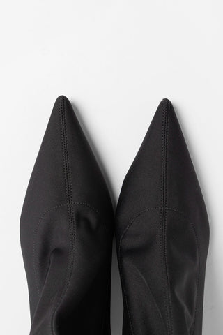 Larroudé by Nicolò B.: Bota Anastasia Low Lycra Preto Larroudé x Nicolò Beretta