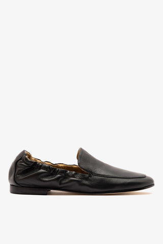 Mocassim Penny Light Couro Preto Loafer Larroudé