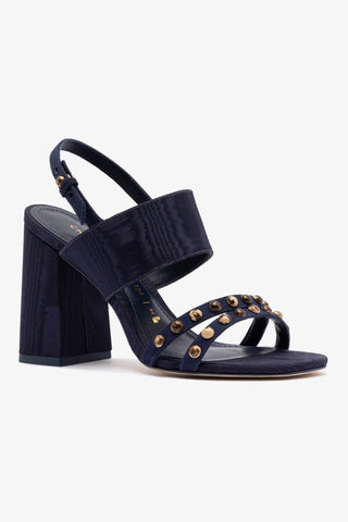 Chloe Gosselin by Studio Larroudé: Sandália Margot Cetim e Camurça Azul