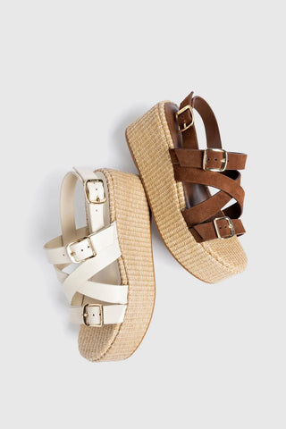 Flatform Patti Camurça Marrom Sandal Larroudé