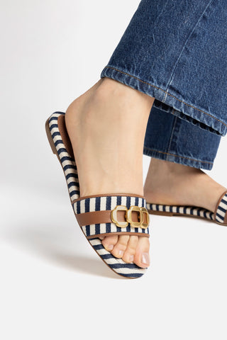 Flat Franca Lona Listrada Azul e Off White e Couro Caramelo