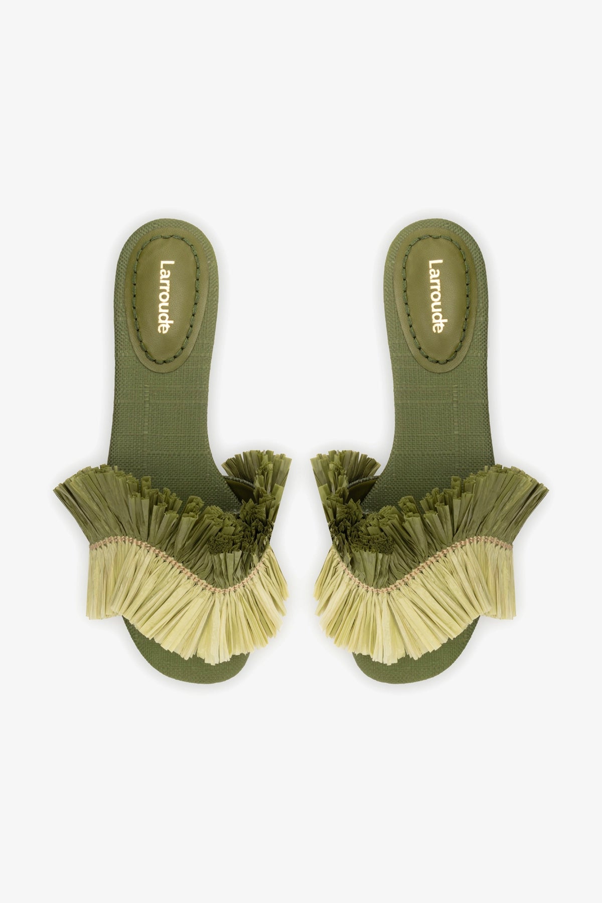 Ivy Fringe Flat In Seaweed Raffia