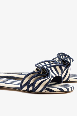 Flat Ivy Lona Listrado Azul e Babados — Larroudé
