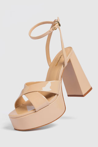 Sandália Plataforma Dolly X Couro Verniz Bege Sandal Larroudé