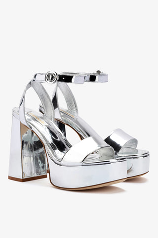 Sandália Dolly Couro Prateado