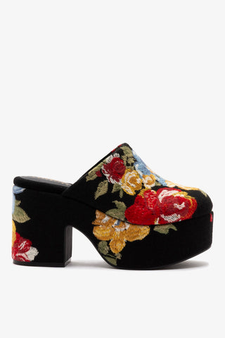 Larroudé x Markarian: Mule Clog Plataforma Miso Lã Preto e Bordado Floral