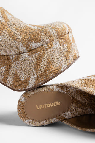Mule Clog Plataforma Miso Malha Estampado Caramelo