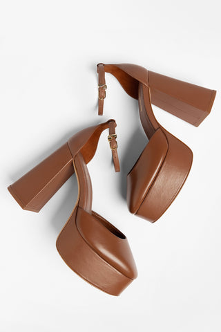Sandália Plataforma Ari Couro Caramelo Pump Larroudé