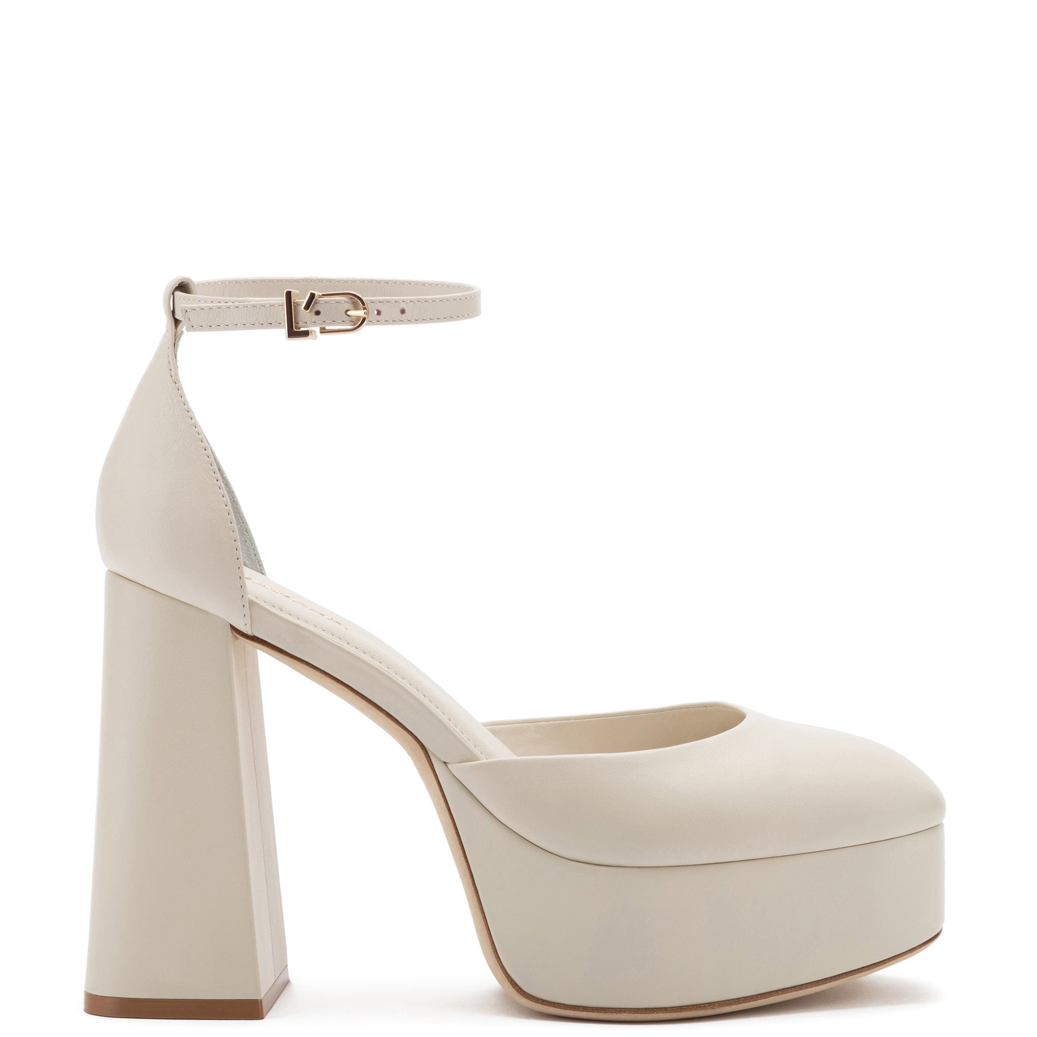 Ari Pump In Ivory Leather