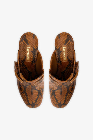 Mule Clog Dolly Verona Couro Cobra Marrom
