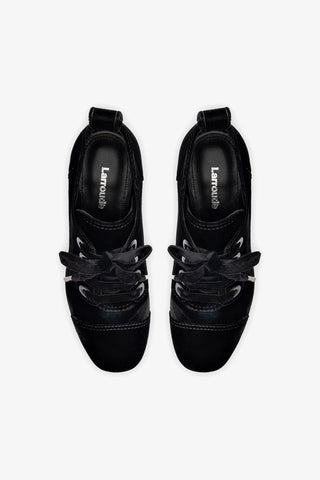 Bota Plataforma Eleonor Veludo Preto