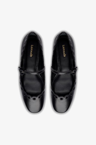 Sapatilha Blair Couro Preto e Broderie