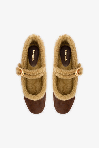 Sapatilha Verona Couro Marrom e Lã Caramelo