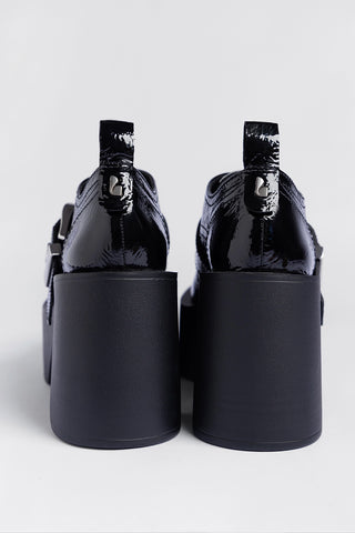 Mocassim Plataforma Stewart Couro Verniz Preto Loafer Larroudé