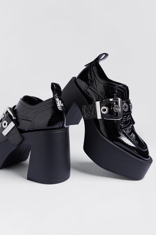 Mocassim Plataforma Stewart Couro Verniz Preto Loafer Larroudé