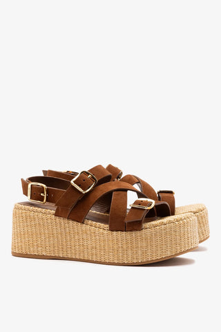 Flatform Patti Camurça Marrom Sandal Larroudé