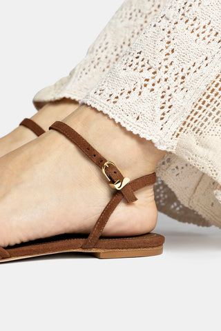 Sandália Flat Annie Camurça Marrom