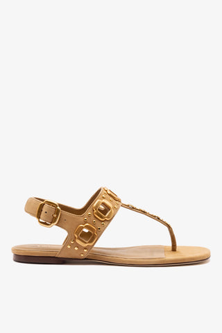 Sandália Flat Milan Camurça Caramelo e Tachas Dourado