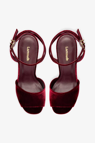 Sandália Anabela Yves Veludo Vinho