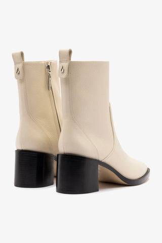 Bota Ricky Mini Couro Off White