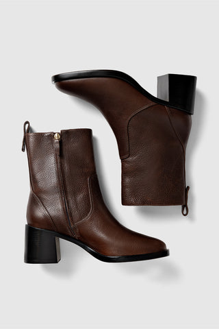 Bota Ricky Mini Couro Marrom Boot Larroudé