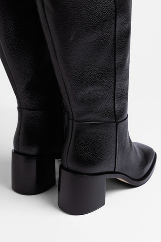 Bota Cano Largo Ricky Couro Preto Boot Larroudé