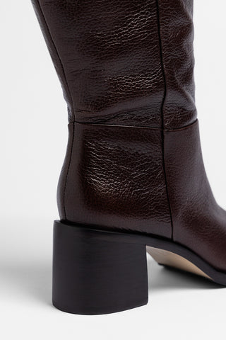 Bota Cano Largo Ricky Couro Marrom Boot Larroudé