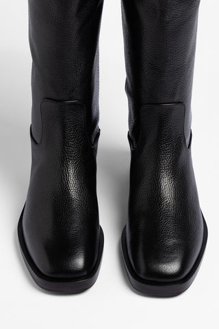 Bota Cano Largo Anne Couro Preto Boot Larroudé