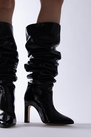 Bota Slouch Cindy Couro Verniz Preto Boot Larroudé