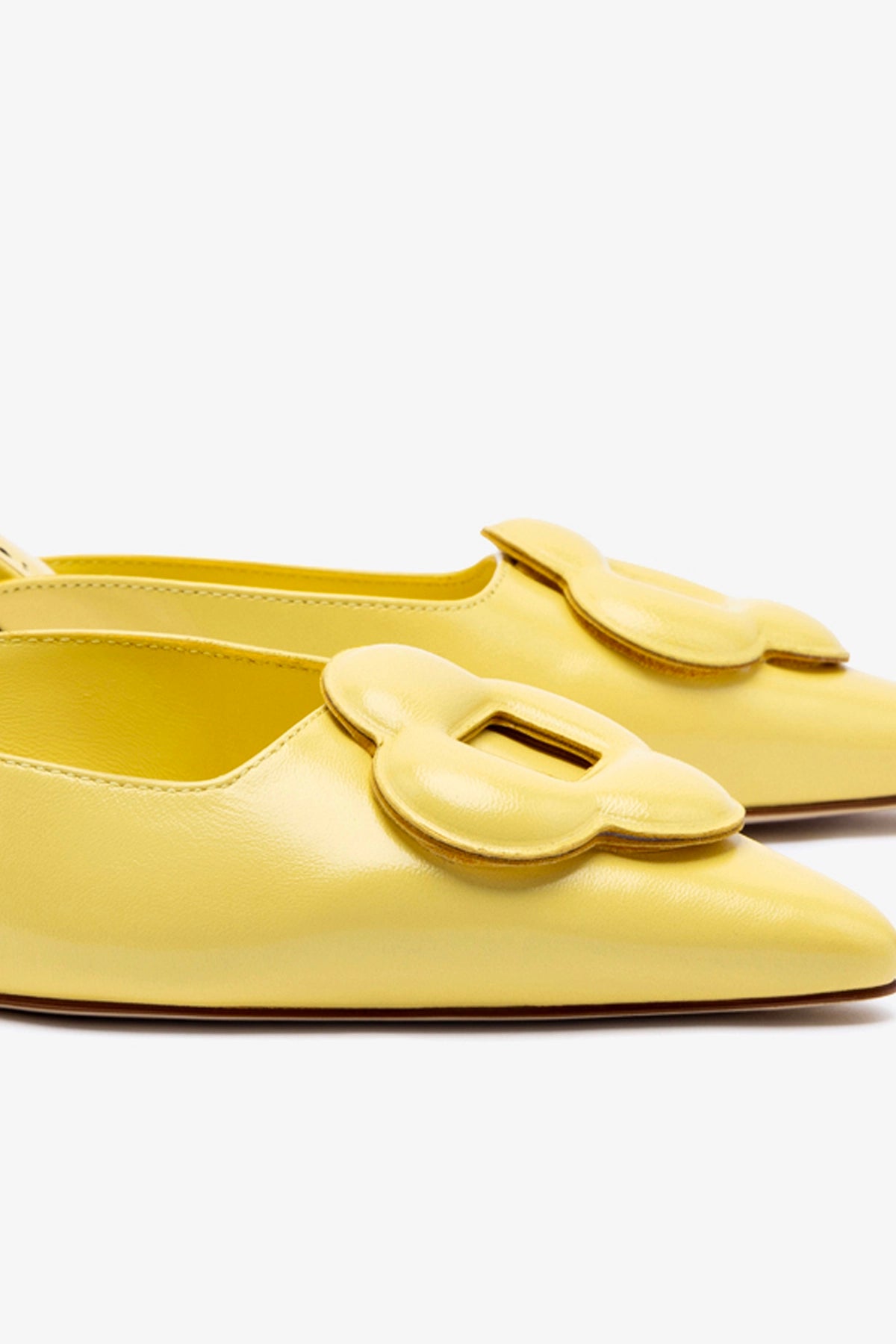 Flora Pump In Lemonade Leather