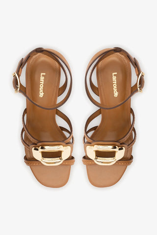 Sandália Margherita Block Couro Caramelo Sandal Larroudé