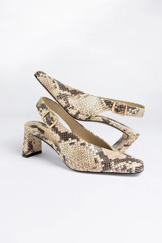 Slingback Katie Couro Cobra Bege Pump Larroudé