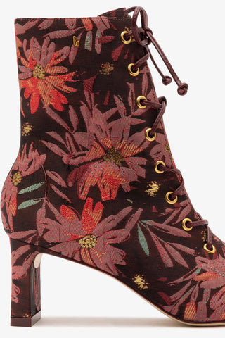 Larroudé x Markarian: Bota Alexis Brocado Estampado Bordô