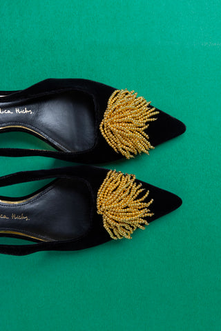 Larroudé x Angelica Hicks: Slingback Beaded Seda Preto e Bordado Dourado