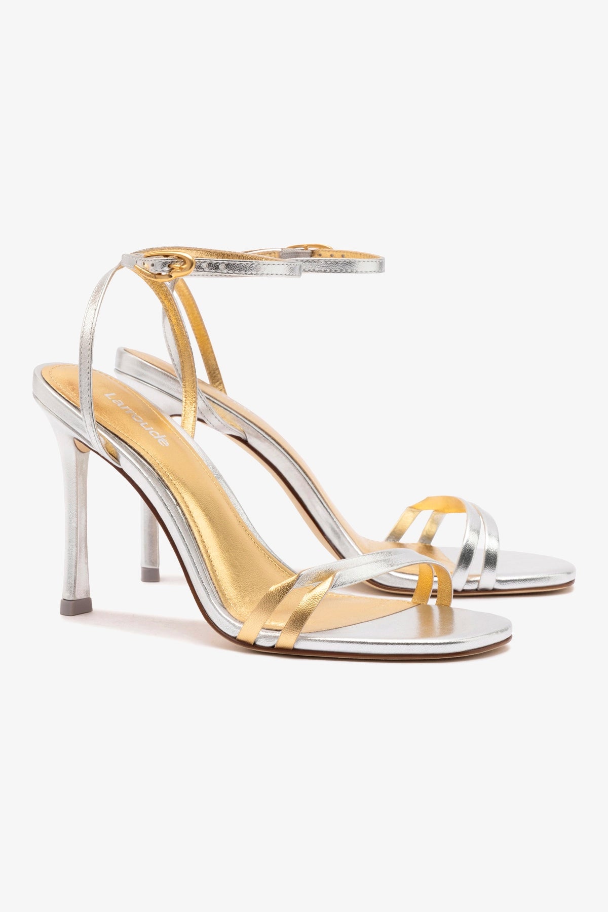 Vesper Sandal In Silver Metallic Leather