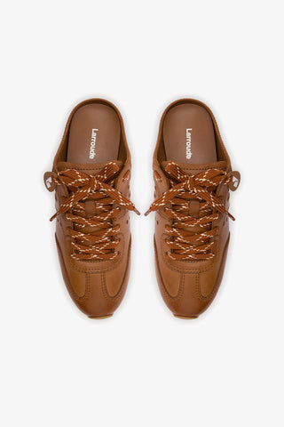 Mule Stella Couro Caramelo