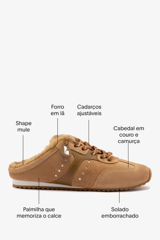 Mule Stella Camurça Caramelo Couro Marrom e Lã Natural Sneaker Larroudé