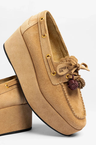 Flatform Cyprus Camurça Caramelo Flatform Larroude