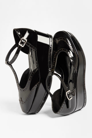 Sandália Flatform Luna Couro Verniz Preto Sandal Larroudé