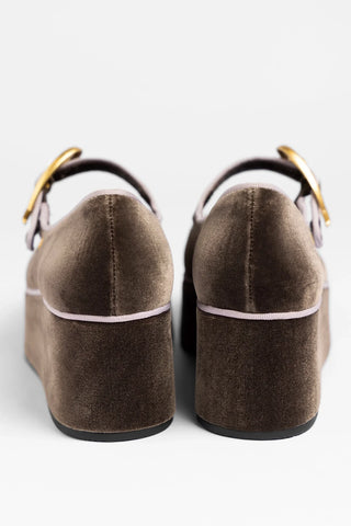 Flatform Verona Veludo Marrom Flatform Larroude