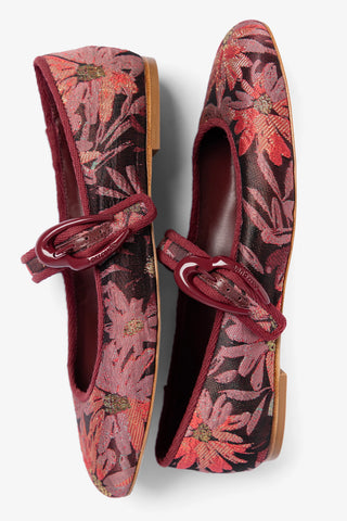 Larroudé by Markarian: Sapatilha Verona Brocado Floral Bordô Ballet Larroudé