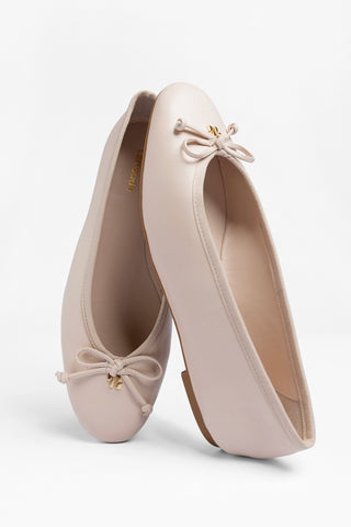 Sapatilha Pavlova Couro Bege Ballet Larroudé