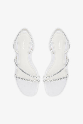 Vicky Flat Sandal In White Fabric and Crystals