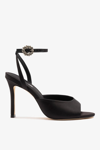 Sandália Jasmine Cetim Preto Sandal Larroudé