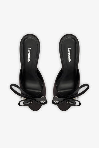 Mule Rosett Cetim Preto