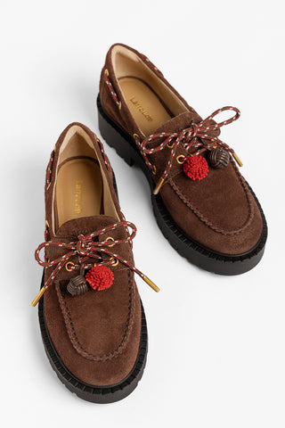 Mocassim Tratorado Cyprus Camurça Marrom Loafer Larroudé