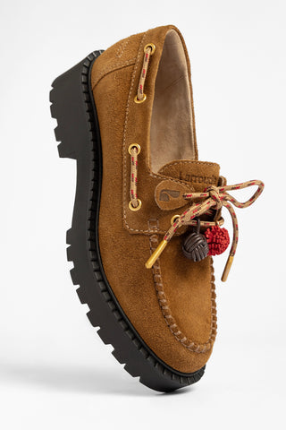 Mocassim Tratorado Cyprus Camurça Russet Loafer Larroudé